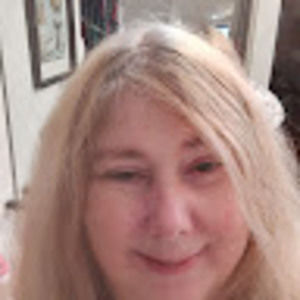 Meet your Posher, Eileen